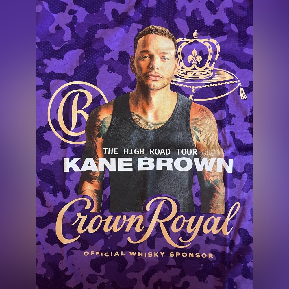 Kane Brown/ Crown Royal The High Road Tour- Men's Short Sleeve Tee. New with tag - Picture 2 of 5